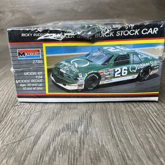 Monogram #26 Ricky Rudd Quaker State Buick Regal 1:24 Scale #2786 Model Kit 1989 - Picture 9 of 10